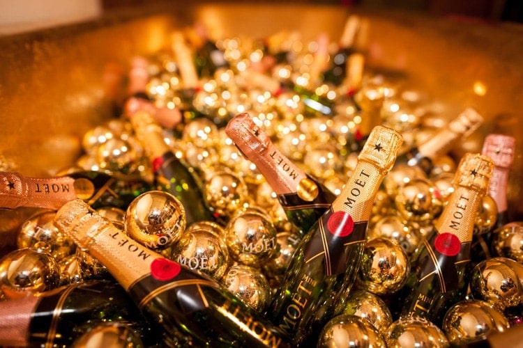 Quiet Riverbank Hotel Queenstown New Year Deals